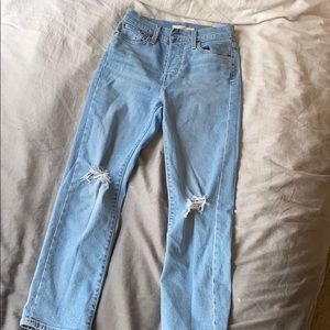 Levi’s Wedgie Straight Jeans